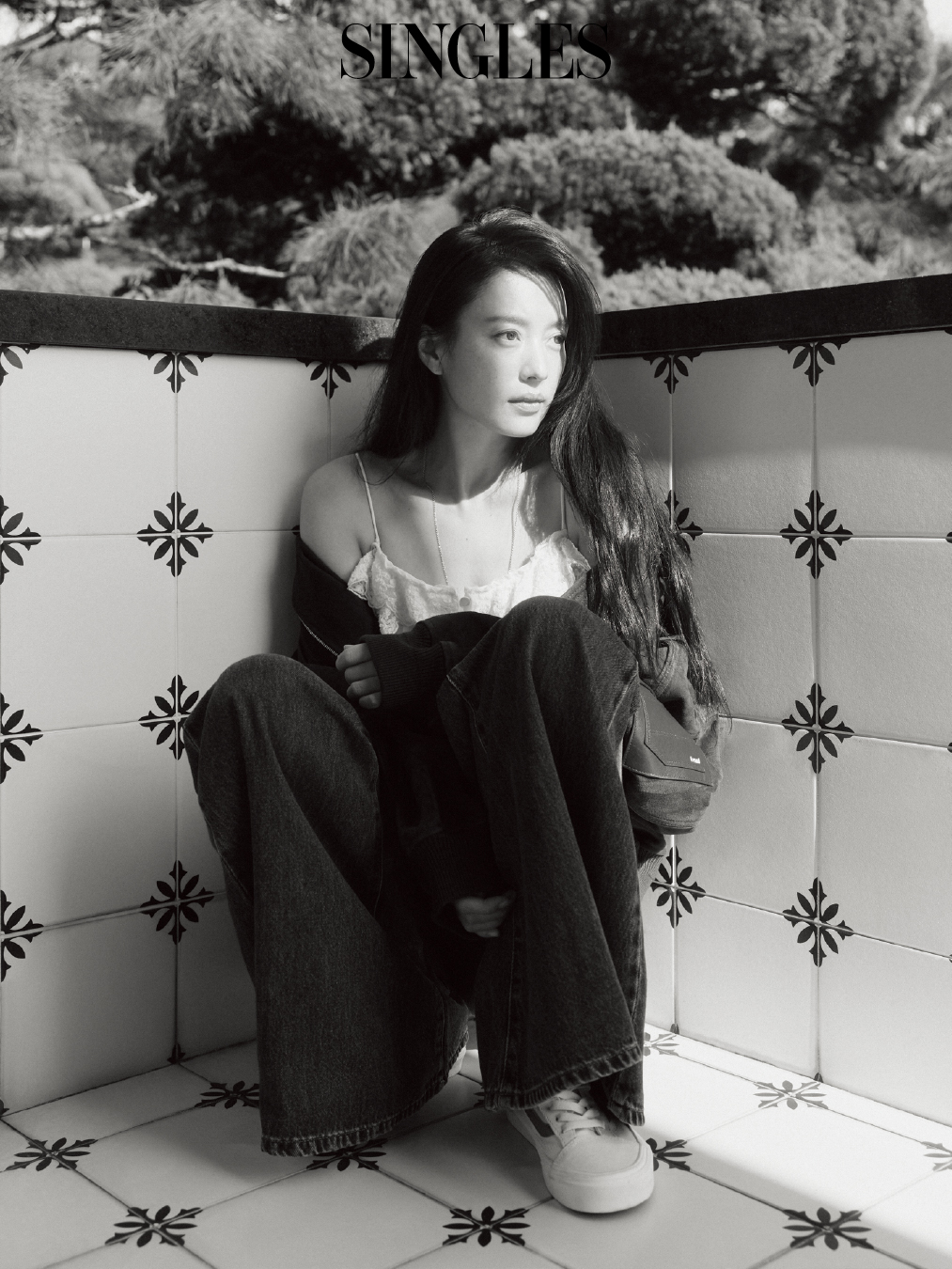 한효주의 싱글즈 10월 호 화보 이미지